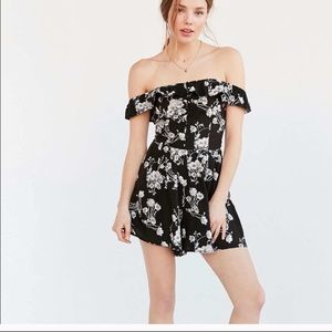 Kimchi blue floral romper